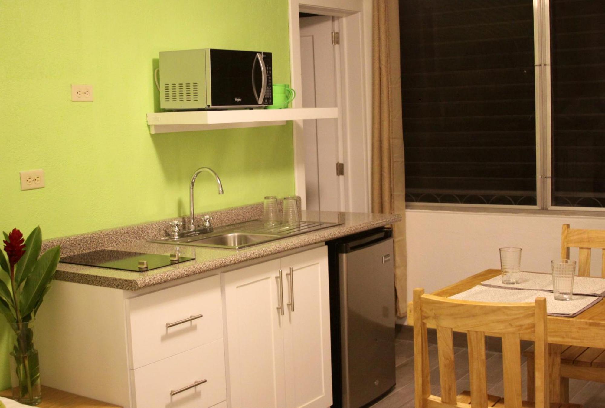 Super Precio Hotell Guatemala City Eksteriør bilde